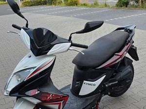 KYMCO SUPER 8