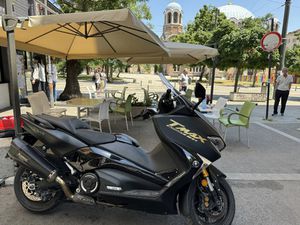 YAMAHA T-MAX DX AKRAPOVIC & JKOSTA →
