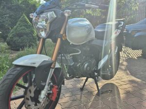 MOTOCYKL KEEWAY RKV 125 OKUNIEW