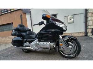 HONDA GL 1800 GOLDWING