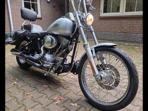 HARLEY-DAVIDSON SOFTAIL STANDART