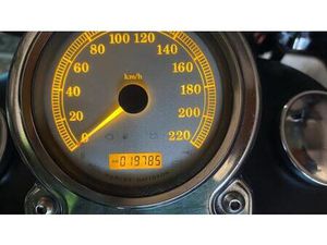 HARLEY DAVIDSON DYNA