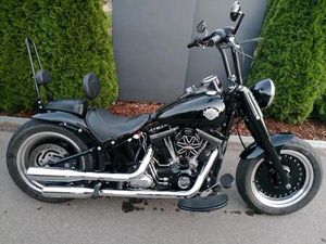 HARLEY DAVIDSON SLIM 5HD JEKILL HYDE AUSPUFF 200ER HINTERREIFEN