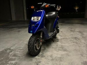 ② PIAGGIO TYPHOON 70 CC B-KLASSE