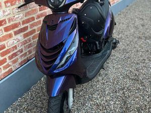 ② PIAGGIO ZIP 125 CC