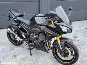 YAMAHA FZ8