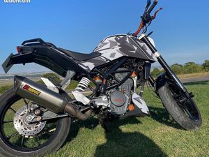KTM DUKE 125