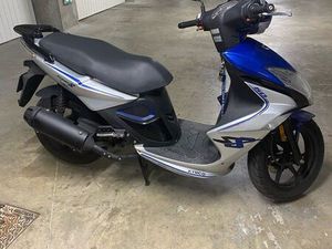 KYMCO SUPER 8