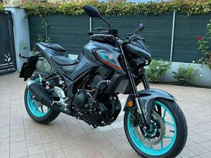 YAMAHA MT-03 GRIGIO