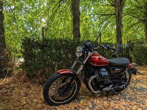 ② MOTO GUZZI V9 ROAMER MET VEEL EXTRA'S KOPEN OF RUILEN