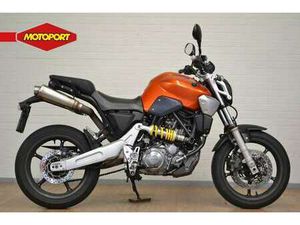 YAMAHA MT-03 ORANJE