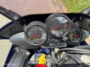 YAMAHA FZS 1000 BLAUW