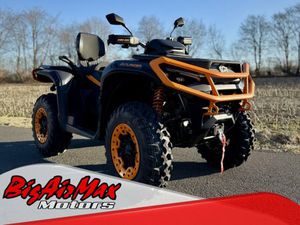 CAN-AM OUTLANDER