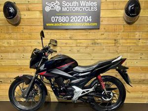 HONDA CB125F CBF125 / 2020 MODEL / COVERED 12.5K MILES