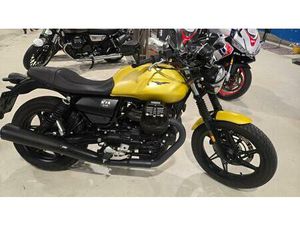 VENDO MOTO GUZZI V7 STONE (2021 - 24) USATA A CASTELLANZA (CODICE 9904634) - MOTO.IT