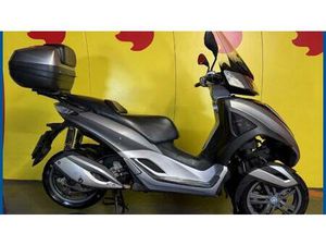 VENDO PIAGGIO MP3 300 (2010 - 11) USATA A CASTIGLIONE OLONA (CODICE 9904505) - MOTO.IT
