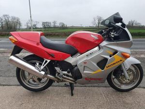 HONDA VFR800