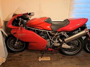 DUCATI 900 SS