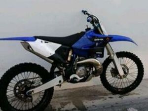 YAMAHA - YZ 2T