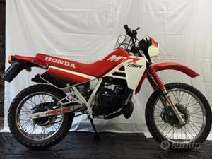 HONDA MTX 125 R DEL 1986 CON 3000 KM