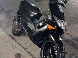 PEUGEOT SPEEDFIGHT 1 YASUNI R (TOP ZUSTAND) 9500KM