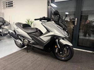 KYMCO AK 550 ABS 1. HAND ! NUR 4.700 KM !