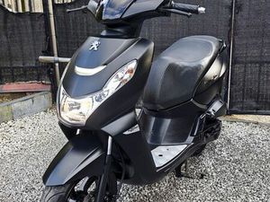 SKUTER PEUGEOT KISBEE BLACK EDITION 2021R 3100KM! WTRYSK 4T! LED! LASK