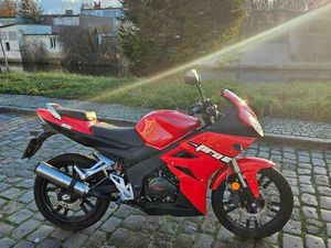 ZIP PRO 125 NOWY DARLOWO CENTRUM