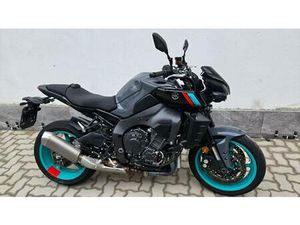 VENDO YAMAHA MT-10 (2022 - 25) USATA A CASTELLANZA (CODICE 9904627) - MOTO.IT