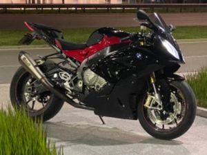 BMW S 1000 RR