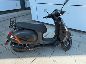 VESPA GTS SUPER SPORT 125