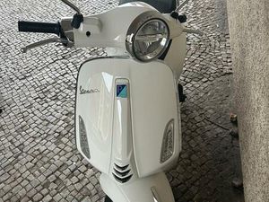 VESPA PRIMAVERA 50 NEUE MODEL NUR 17KM NEUE MODEL