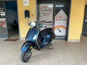 PIAGGIO VESPA 300 GTS HPE SUPERTECH