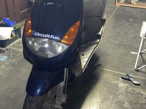 ② PEUGEOT VIVACITY B KLASSE