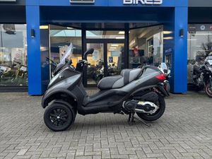 PIAGGIO MP3 500