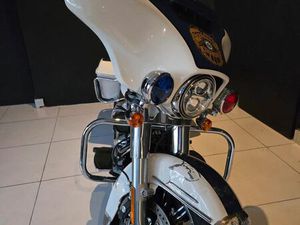 HARLEY-DAVIDSON TOURING STREET GLIDE