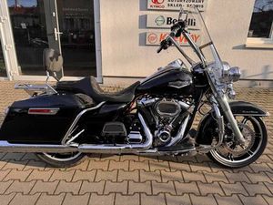 HARLEY DAVIDSON ROAD KING 107 M8 POLICE STARE MIASTO