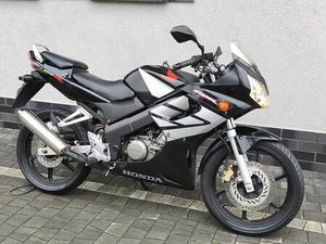 HONDA CBR 125 JC 34 CZARNA ORYGINAL ZADBANA A1 / B TRANSPORT RATY NOWOGRÓD BOBRZAŃSKI