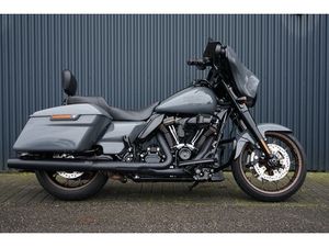 FLHXST STREET GLIDE ST 117