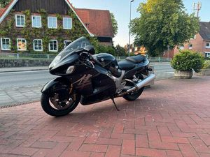 SUZUKI GSX-R 1300 HAYABUSA SCHWARZ