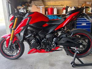 SUZUKI GSX-S 750 - TOP ZUSTAND, TÜV BIS 04/2026