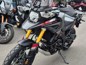 SUZUKI V-STROM 1050 DE