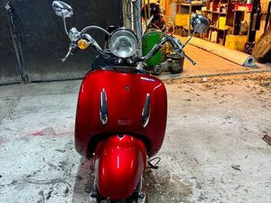 SKUTER RETRO SEQUAIL PIASECZNO