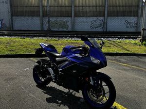 YAMAHA YZF-R3