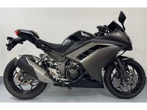 KAWASAKI NINJA 300 ABS, FRISCH AB MFK