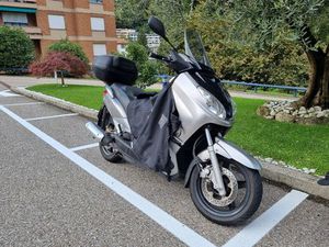 YAMAHA XMAX 250 CC