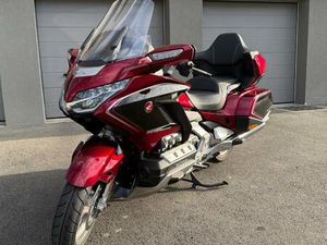 GL 1800 DA DCT GOLDWING