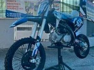PITBIKE MODELLO RXF 140