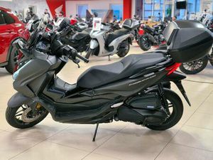 HONDA FORZA 350 INKL. TOPCASE MODELL 2024