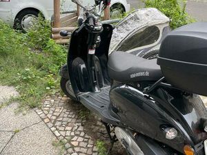 ROLLER NOVA MOTORS RETRO STAR